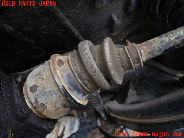 1UPJ-32474020]ベンツ 240D(115117)W115右リアドライブシャフト 中古_m0003.jpg