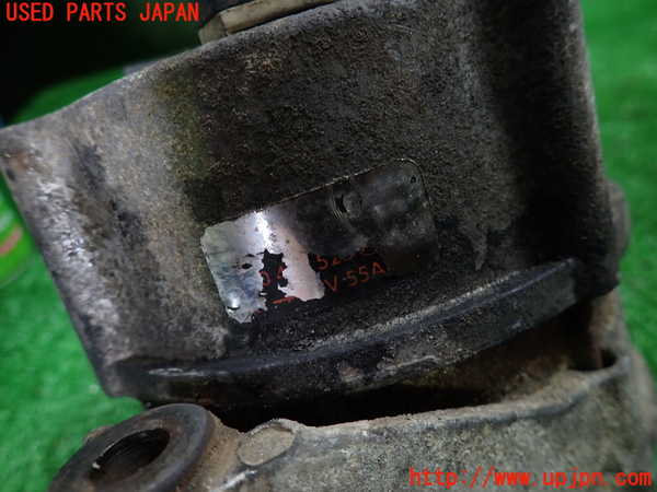 1UPJ-32476015]ベンツ 240D(115117)W115オルタネーター(ダイナモ) 中古_m0004.jpg