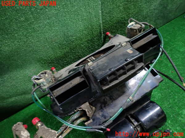 1UPJ-32476081]ベンツ 240D(115117)W115エバポレーター1 中古_m0002.jpg