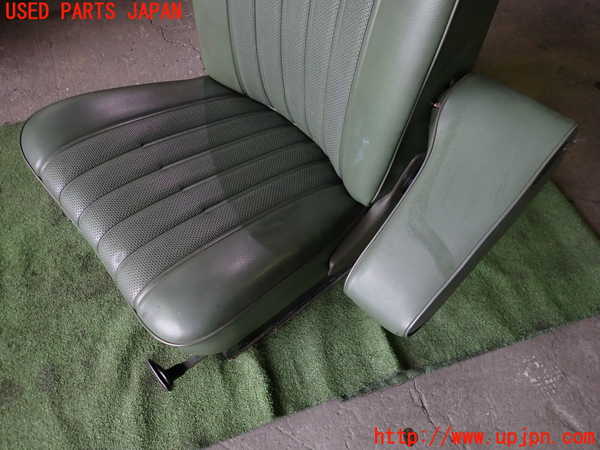 1UPJ-32477035]ベンツ 240D(115117)W115運転席シート 中古_m0003.jpg