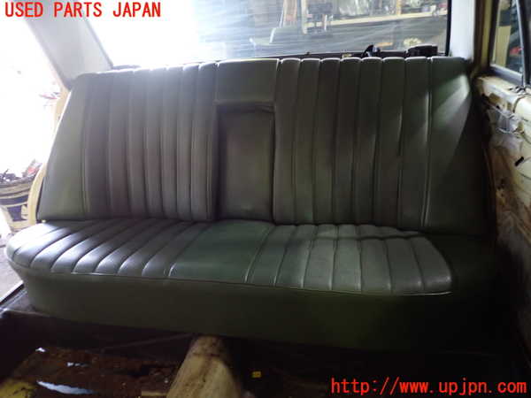 1UPJ-32477385]ベンツ 240D(115117)W115リアシート 中古_m0001.jpg