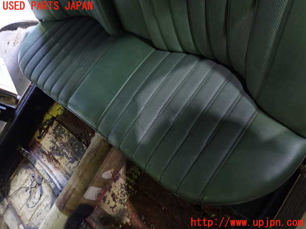 1UPJ-32477385]ベンツ 240D(115117)W115リアシート 中古_m0003.jpg