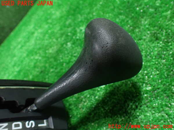 1UPJ-32477555]ベンツ 240D(115117)W115ATシフトレバー 中古_m0004.jpg