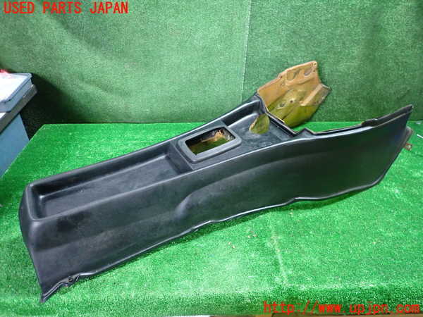 1UPJ-32477540]ベンツ 240D(115117)W115センターコンソール 中古_m0004.jpg