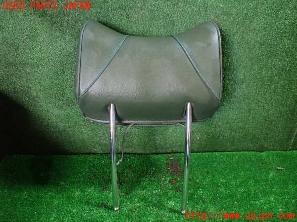 1UPJ-32477150]ベンツ 240D(115117)W115右2列目ヘッドレスト 中古_m0002.jpg