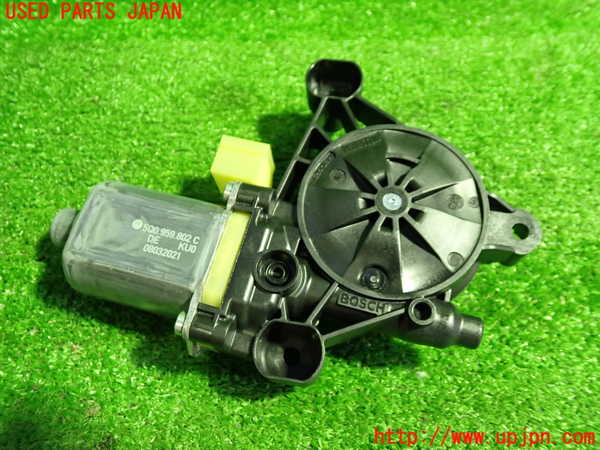 1UPJ-32481266]アウディ・Q3 スポーツバック(F3DPC)左前レギュレーターモーター 中古_m0001.jpg