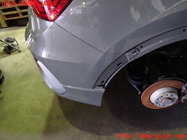 1UPJ-32481610]アウディ・Q3 スポーツバック(F3DPC)リアバンパー 中古_m0004.jpg