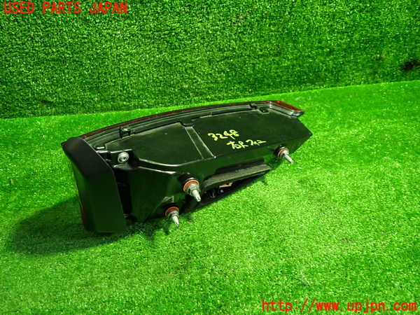 1UPJ-32481550]アウディ・Q3 スポーツバック(F3DPC)右リアフィニッシャー 中古_m0003.jpg