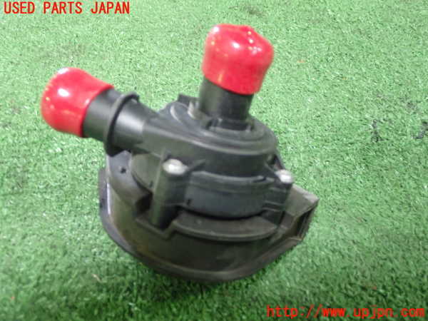 1UPJ-32482110]アウディ・Q3 スポーツバック(F3DPC)ウォーターポンプ 中古_m0002.jpg