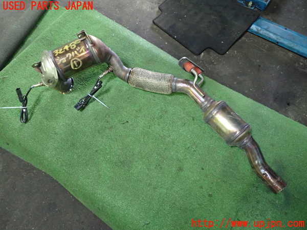 1UPJ-32482661]アウディ・Q3 スポーツバック(F3DPC)触媒1 中古_m0001.jpg