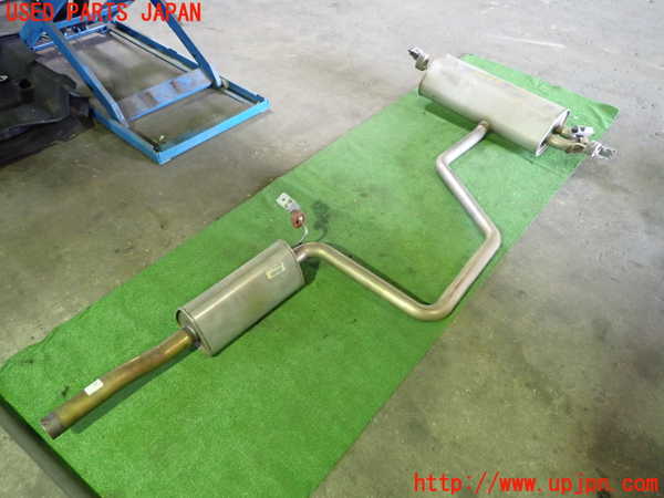 1UPJ-32482671]アウディ・Q3 スポーツバック(F3DPC)リアマフラー1 中古_m0001.jpg