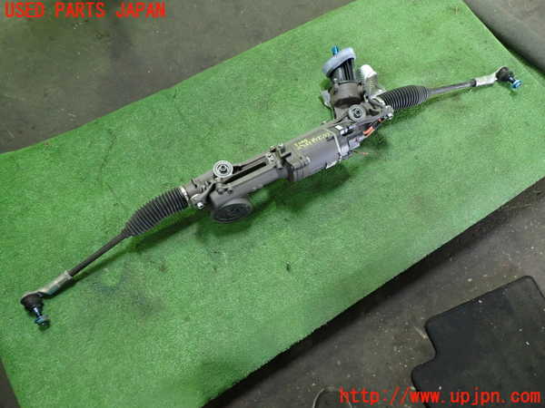 1UPJ-32484235]アウディ・Q3 スポーツバック(F3DPC)パワステギアボックス 中古_m0001.jpg