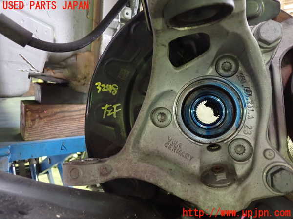 1UPJ-32484295]アウディ・Q3 スポーツバック(F3DPC)左フロントナックルハブ 中古_m0001.jpg