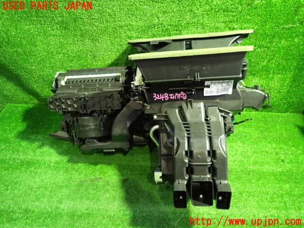 1UPJ-32486081]アウディ・Q3 スポーツバック(F3DPC)エバポレーター1 中古_m0001.jpg