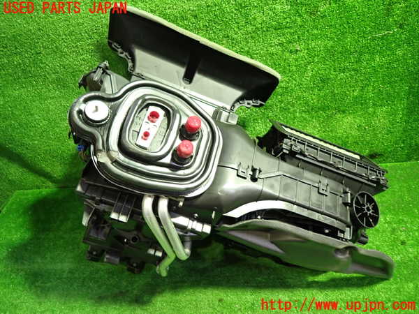 1UPJ-32486081]アウディ・Q3 スポーツバック(F3DPC)エバポレーター1 中古_m0004.jpg