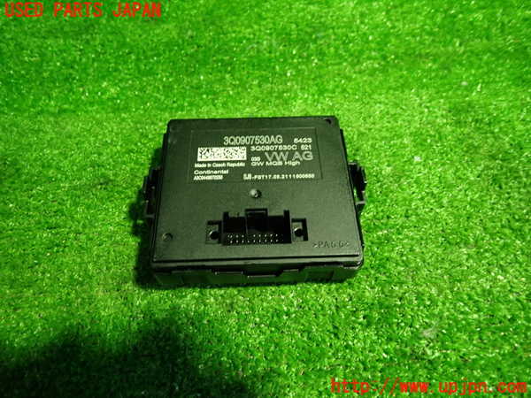 1UPJ-32486149]アウディ・Q3 スポーツバック(F3DPC)コンピューター4 (3Q0907530AG) 中古_m0001.jpg