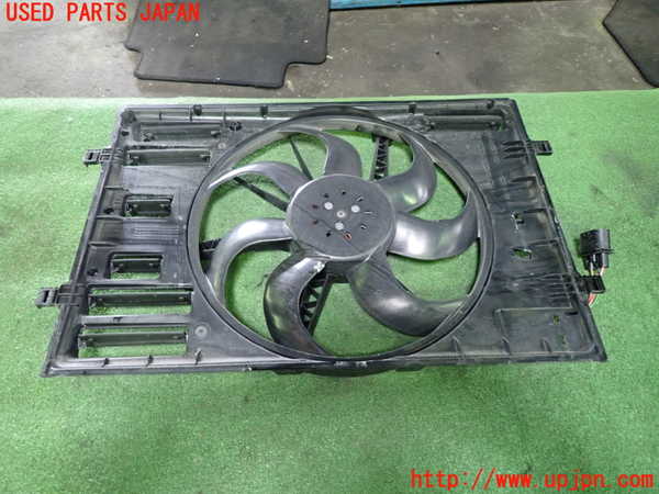 1UPJ-32486836]アウディ・Q3 スポーツバック(F3DPC)電動ファン1 中古_m0001.jpg