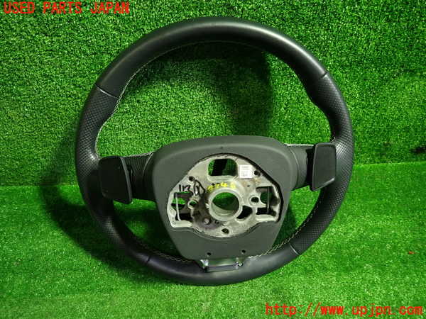 1UPJ-32487855]アウディ・Q3 スポーツバック(F3DPC)ステアリングホイール 中古_m0003.jpg