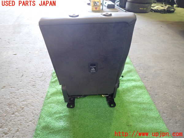 1UPJ-32487405]アウディ・Q3 スポーツバック(F3DPC)右リアシート 中古_m0004.jpg