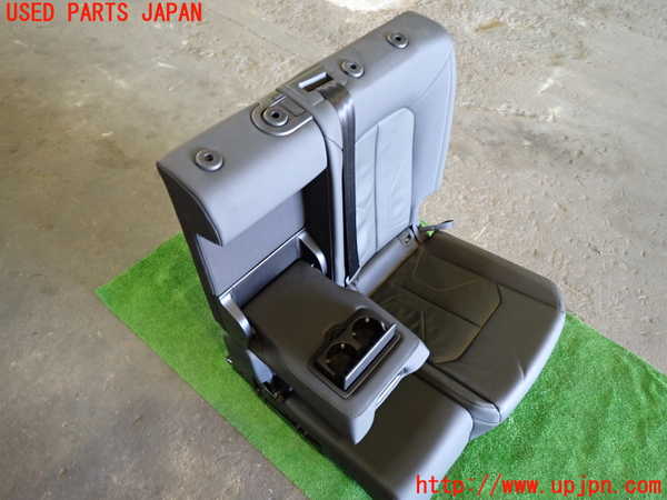 1UPJ-32487435]アウディ・Q3 スポーツバック(F3DPC)左リアシート 中古_m0003.jpg