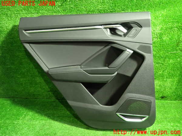 1UPJ-32481324]アウディ・Q3 スポーツバック(F3DPC)左後ドア内張り 中古_m0001.jpg