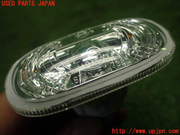 5UPJ-32491160]シビック タイプR(FD2)右ウィンカーレンズ 中古_m0004.jpg