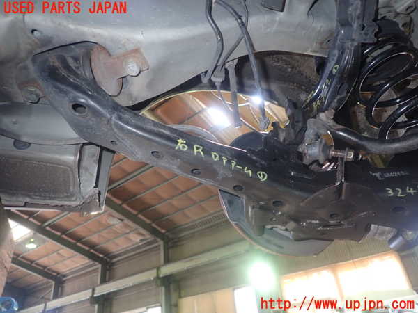 1UPJ-32495200]シビック タイプR(FD2)右リアロアアーム1 中古_m0003.jpg