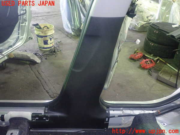 1UPJ-32497665]シビック タイプR(FD2)右センターピラートリム 中古_m0003.jpg