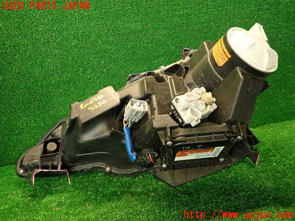 2UPJ-32501130]８６(BRZ)(ZN6)右ヘッドライト HID ジャンク_m0002.jpg