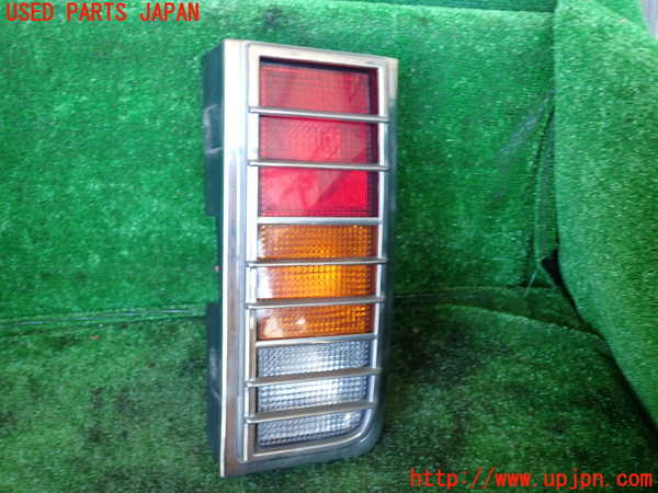 1UPJ-32511530]ハマーH2(不明)右テールランプ 中古_m0001.jpg