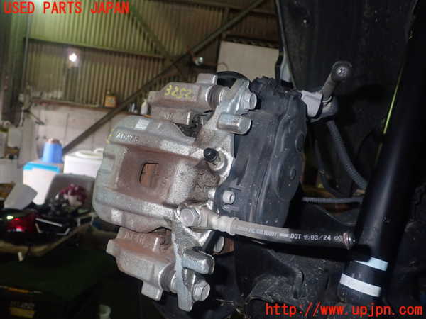 1UPJ-32524095]カローラ クロス ハイブリッド(ZVG13)左リアキャリパー 中古_m0002.jpg