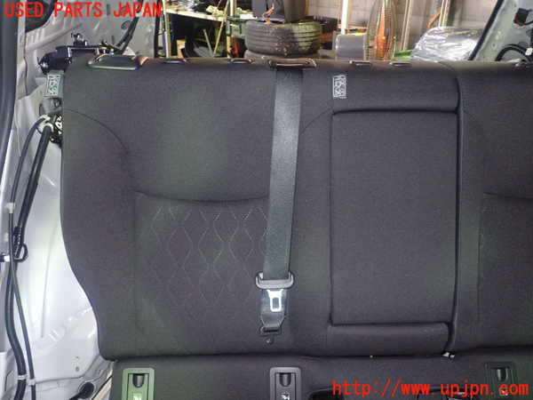 1UPJ-32527385]カローラ クロス ハイブリッド(ZVG13)リアシート 中古_m0002.jpg