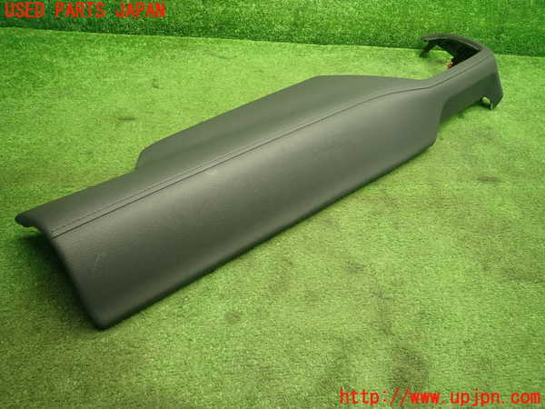 1UPJ-32527691]カローラ クロス ハイブリッド(ZVG13)内装トリム類1 中古_m0002.jpg