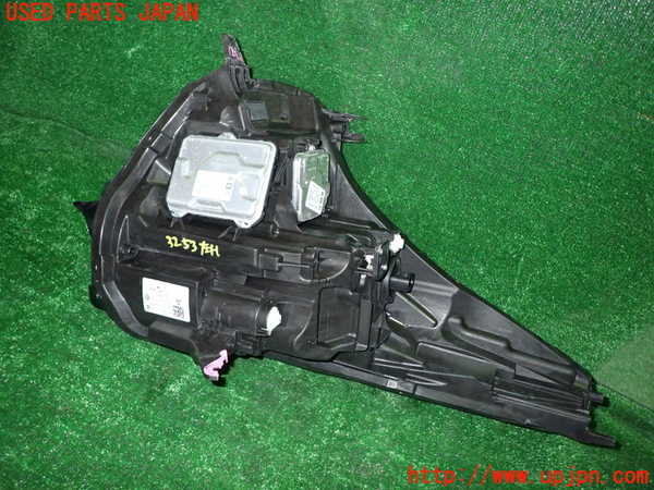 1UPJ-32531132]キャデラック・XT5 クロスオーバー(C1UL)左ヘッドライト 中古_m0004.jpg