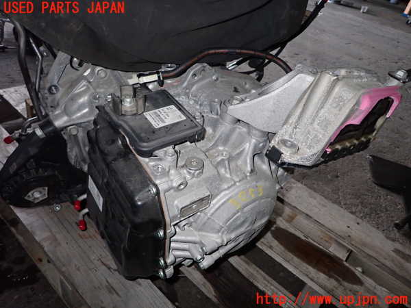 1UPJ-32533010]キャデラック・XT5 クロスオーバー(C1UL)ミッション AT 3L 4WD 中古_m0001.jpg
