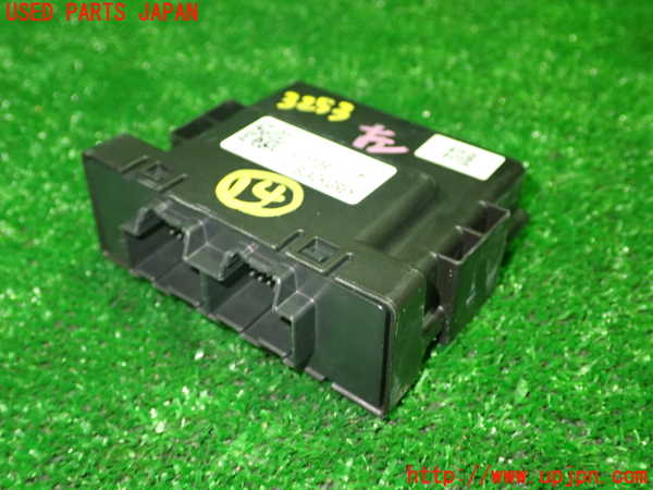 1UPJ-32536159]キャデラック・XT5 クロスオーバー(C1UL)コンピューター14 (1352 1139) 中古_m0001.jpg