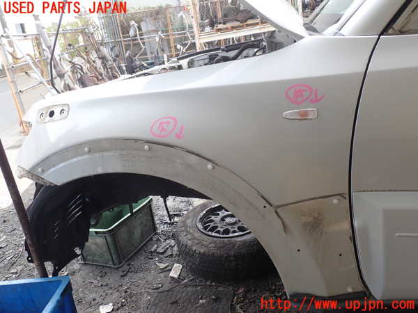 1UPJ-32541082]パジェロ(V98W)左前フェンダー 中古_m0001.jpg