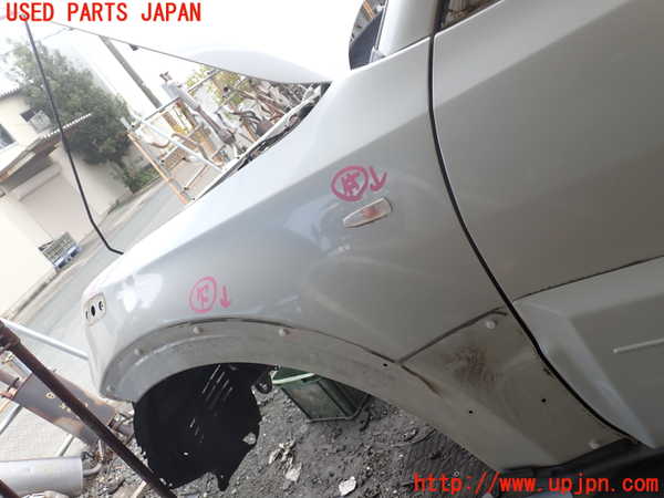 1UPJ-32541082]パジェロ(V98W)左前フェンダー 中古_m0003.jpg