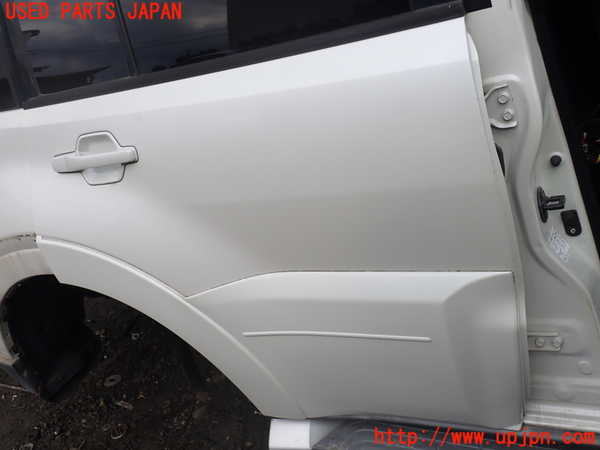 1UPJ-32541290]パジェロ(V98W)右後ドア M2L3 中古_m0002.jpg