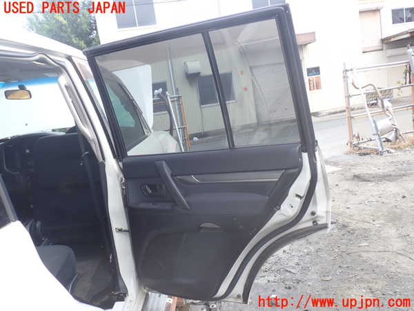 1UPJ-32541290]パジェロ(V98W)右後ドア M2L3 中古_m0003.jpg