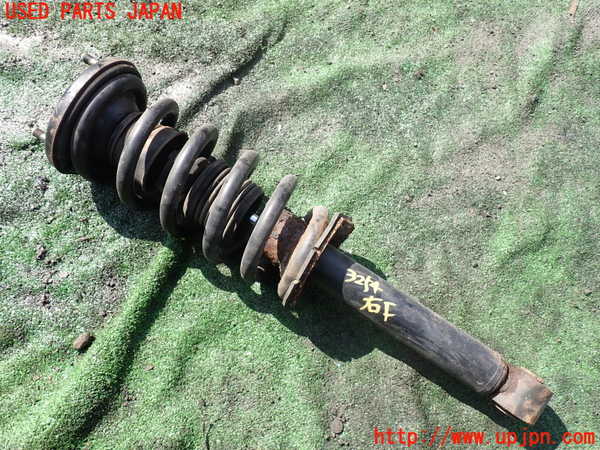 1UPJ-32545015]パジェロ(V98W)右フロントストラット 中古_m0001.jpg