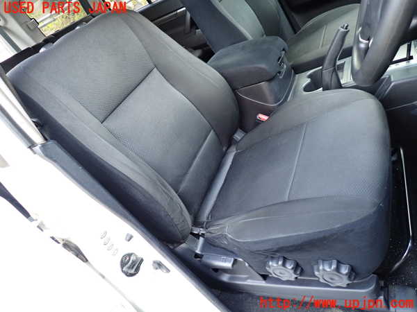 1UPJ-32547035]パジェロ(V98W)運転席シート 中古_m0001.jpg