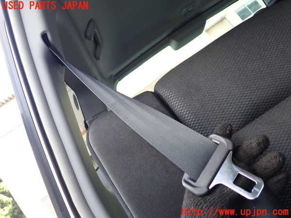 1UPJ-32547155]パジェロ(V98W)右2列目シートベルト 中古_m0001.jpg