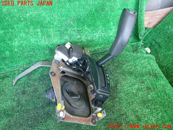 1UPJ-32557555]ハイラックスサーフ(RZN185W)ATシフトレバー 中古_m0001.jpg