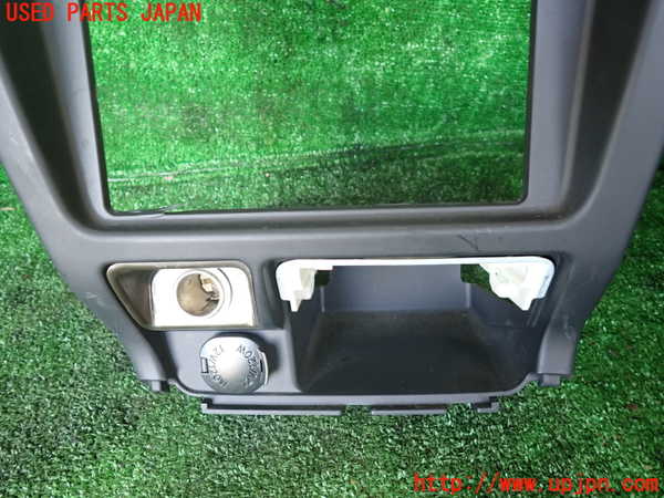 1UPJ-32557526]ハイラックスサーフ(RZN185W)エアコン吹き出し口1 (真中) 中古_m0003.jpg