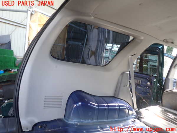 1UPJ-32557680]ハイラックスサーフ(RZN185W)左リアピラートリム 中古_m0001.jpg