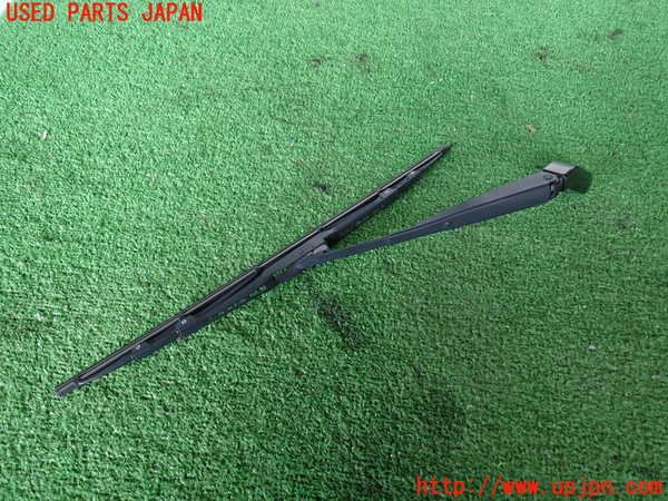 2UPJ-32561661]ハイエースバン200系(KDH206V)リアワイパーアーム1 中古_m0001.jpg