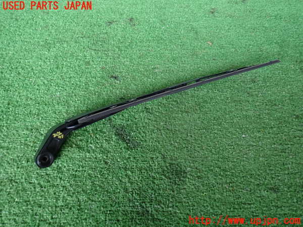 2UPJ-32561661]ハイエースバン200系(KDH206V)リアワイパーアーム1 中古_m0002.jpg
