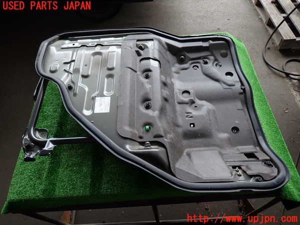 2UPJ-32562160]ハイエースバン200系(KDH206V)エンジンアッパーカバー 中古_m0004.jpg