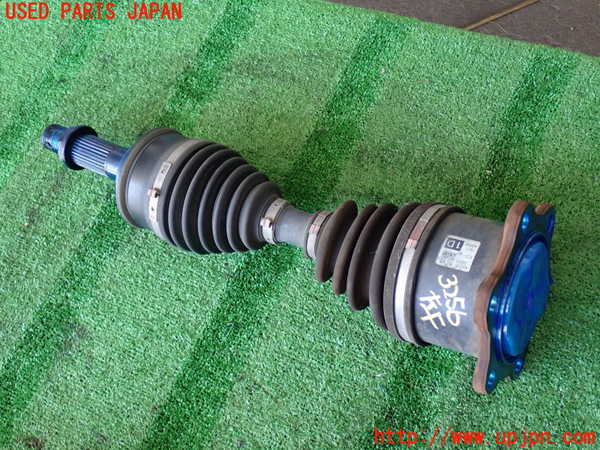 2UPJ-32564015]ハイエースバン200系(KDH206V)左フロントドライブシャフト 中古_m0001.jpg